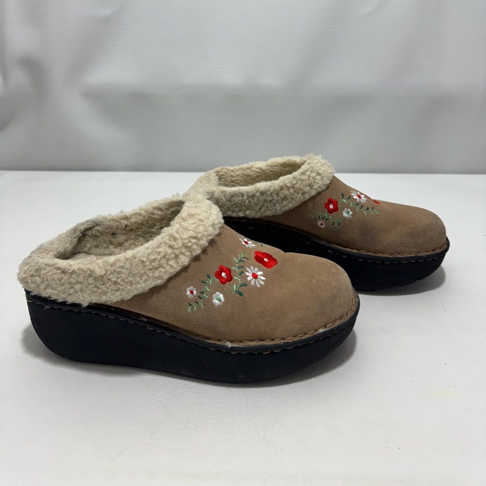 American Eagle vintage Mules Clogs